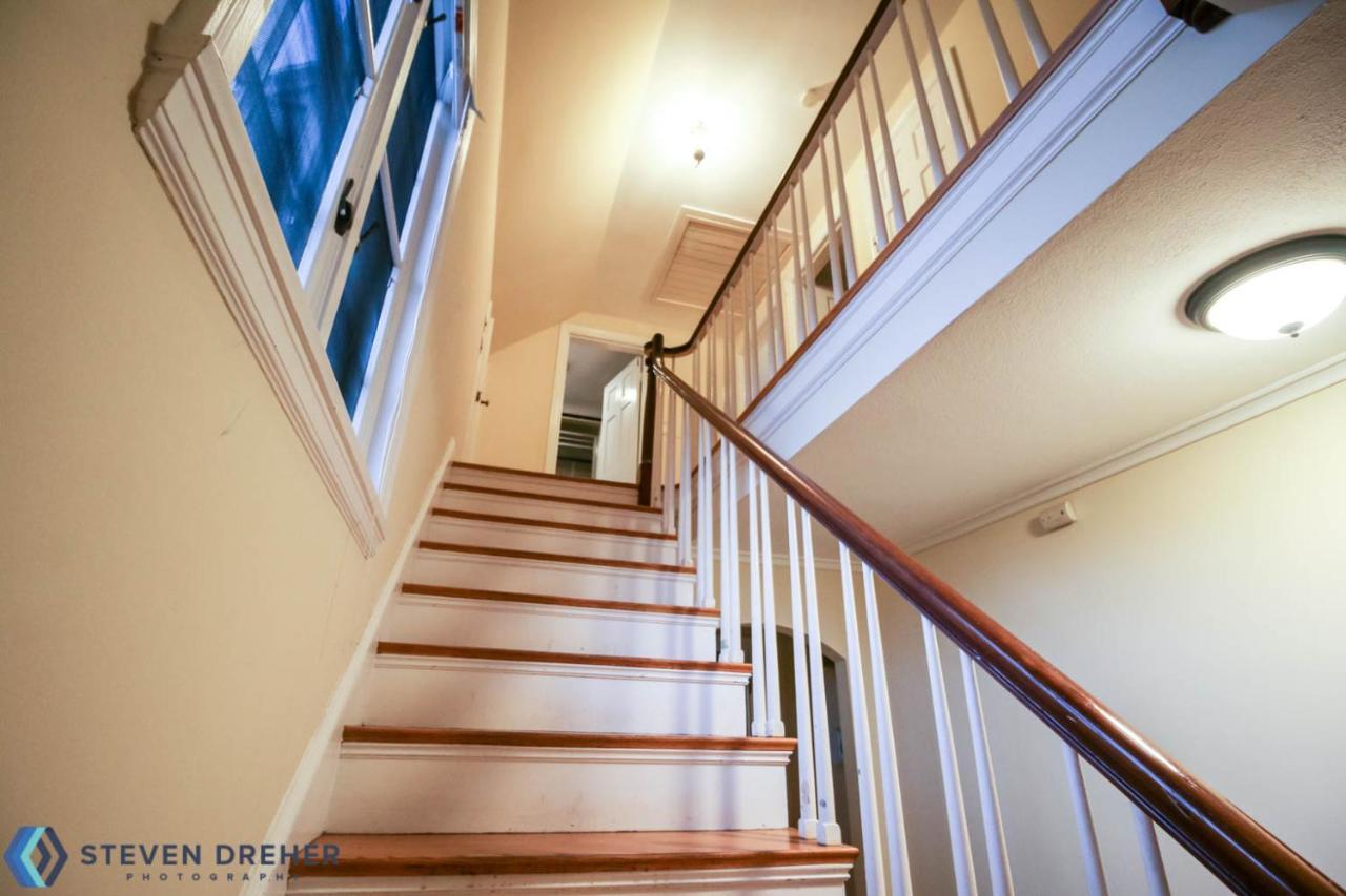 Town Plot Waterbury Apartment Bagian luar foto