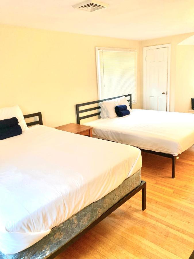 Town Plot Waterbury Apartment Bagian luar foto
